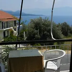 Georgia Nikiana